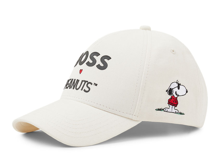 علامتا BOSS × PEANUTS تعيدان إحياء روح المرح والطفولة بمجموعة أبطالها تشارلي براون وسنوبي